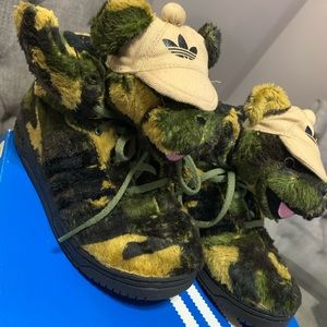 Jeremy Scott camo bear adidas
